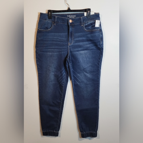 MAURICES JOGGER jeans NWT Size large - Picture 1 of 13